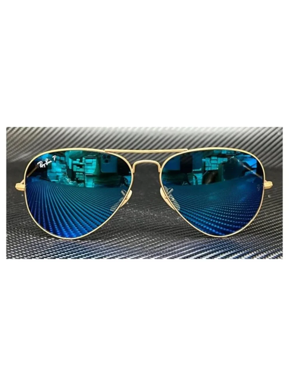 New Ray-Ban Men  Gold Sunglasses  58- 14- 135